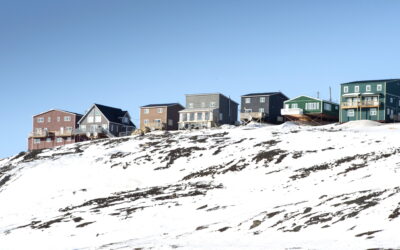 Houses are seen Saturday, April 25, 2015 in Iqaluit, Nunavut. THE CANADIAN PRESS/Paul Chiasson